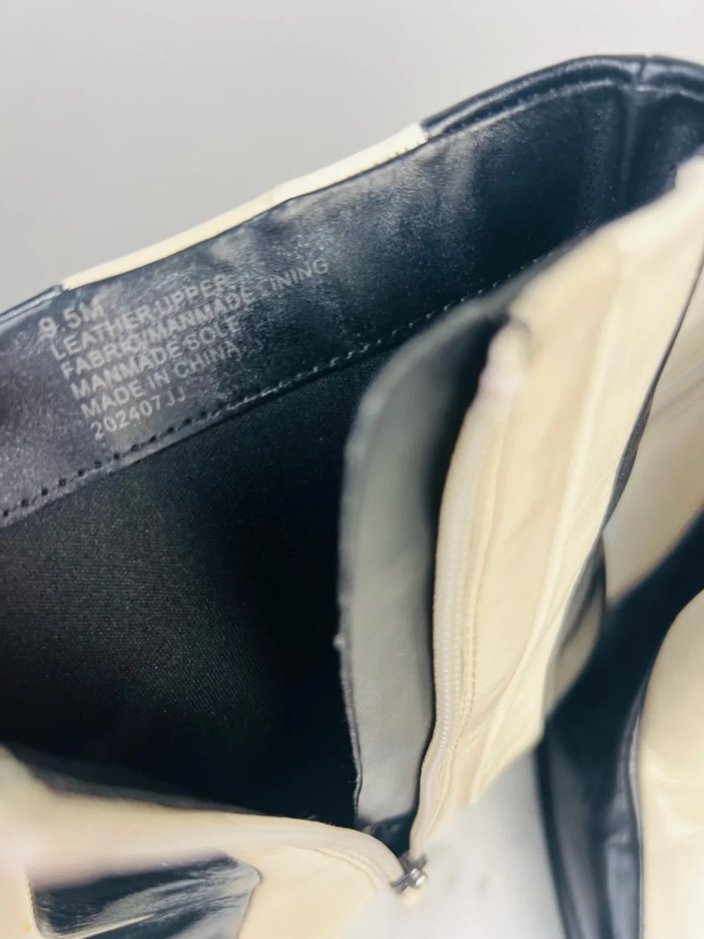 GB “Holy-Grail” Wavy Colorblock Leather Block Heel Booties – Size 9.5 - Picture 7 of 11